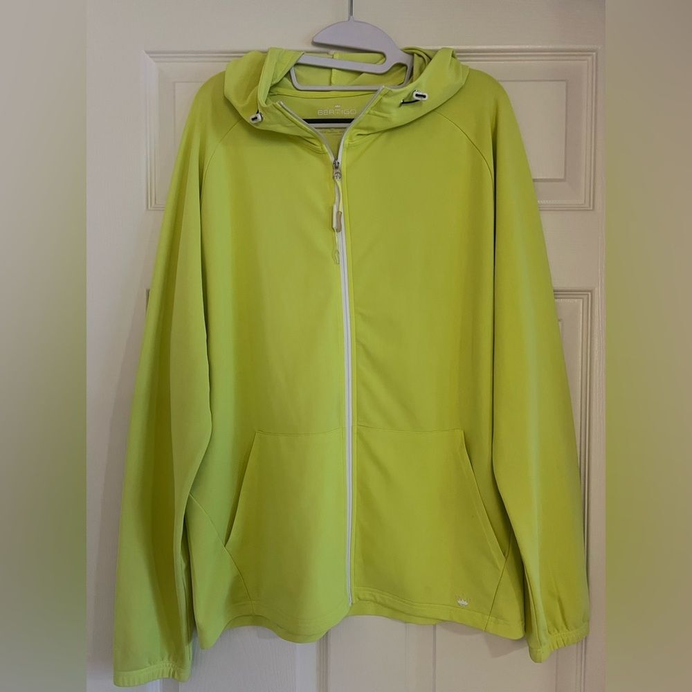 Bertigo performance men’s active wear neon yellow Hoodie full zip jacket shirt L